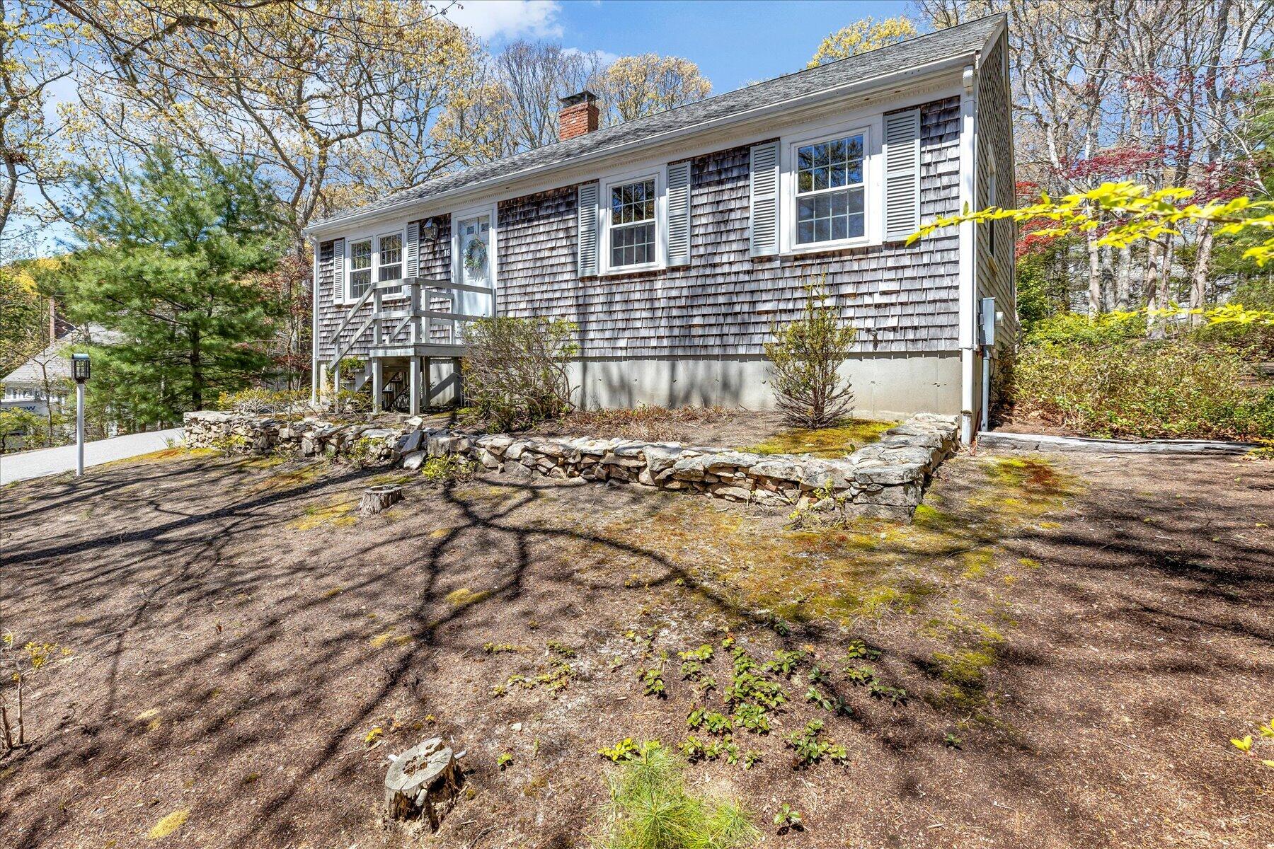 16 Cedar Lane Brewster MA 02631