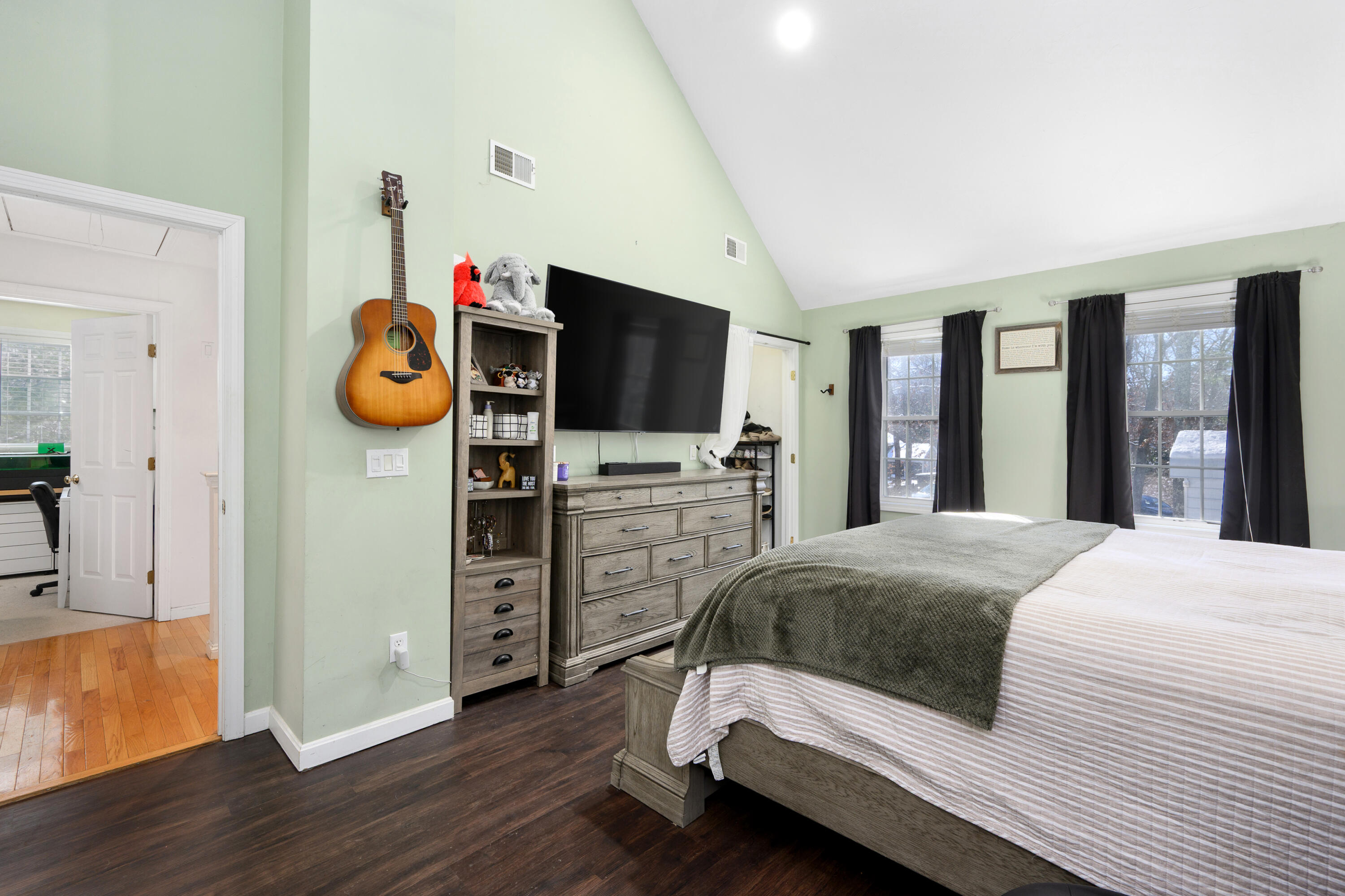 173 Main Street Mashpee MA 02649