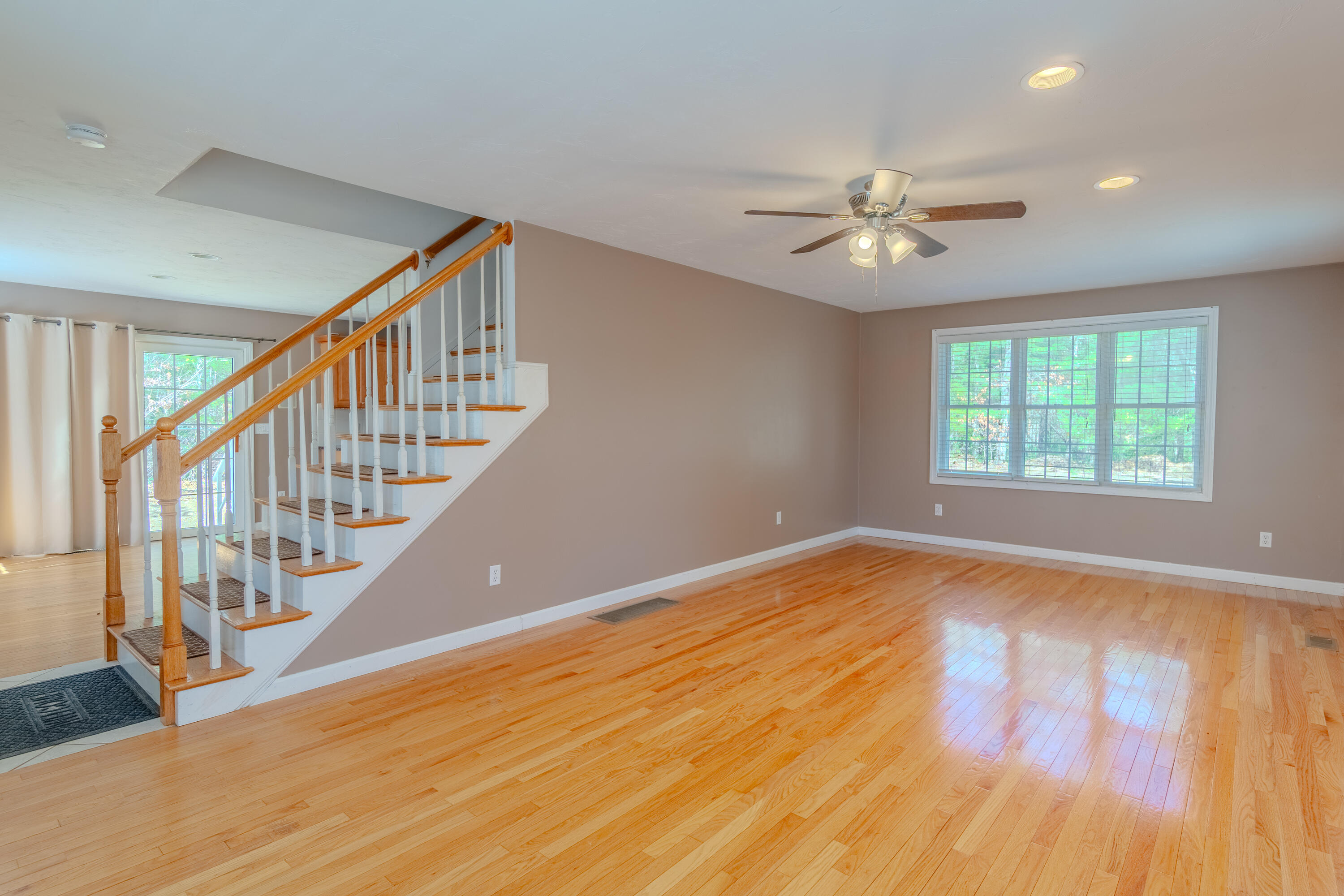 173 Main Street Mashpee MA 02649