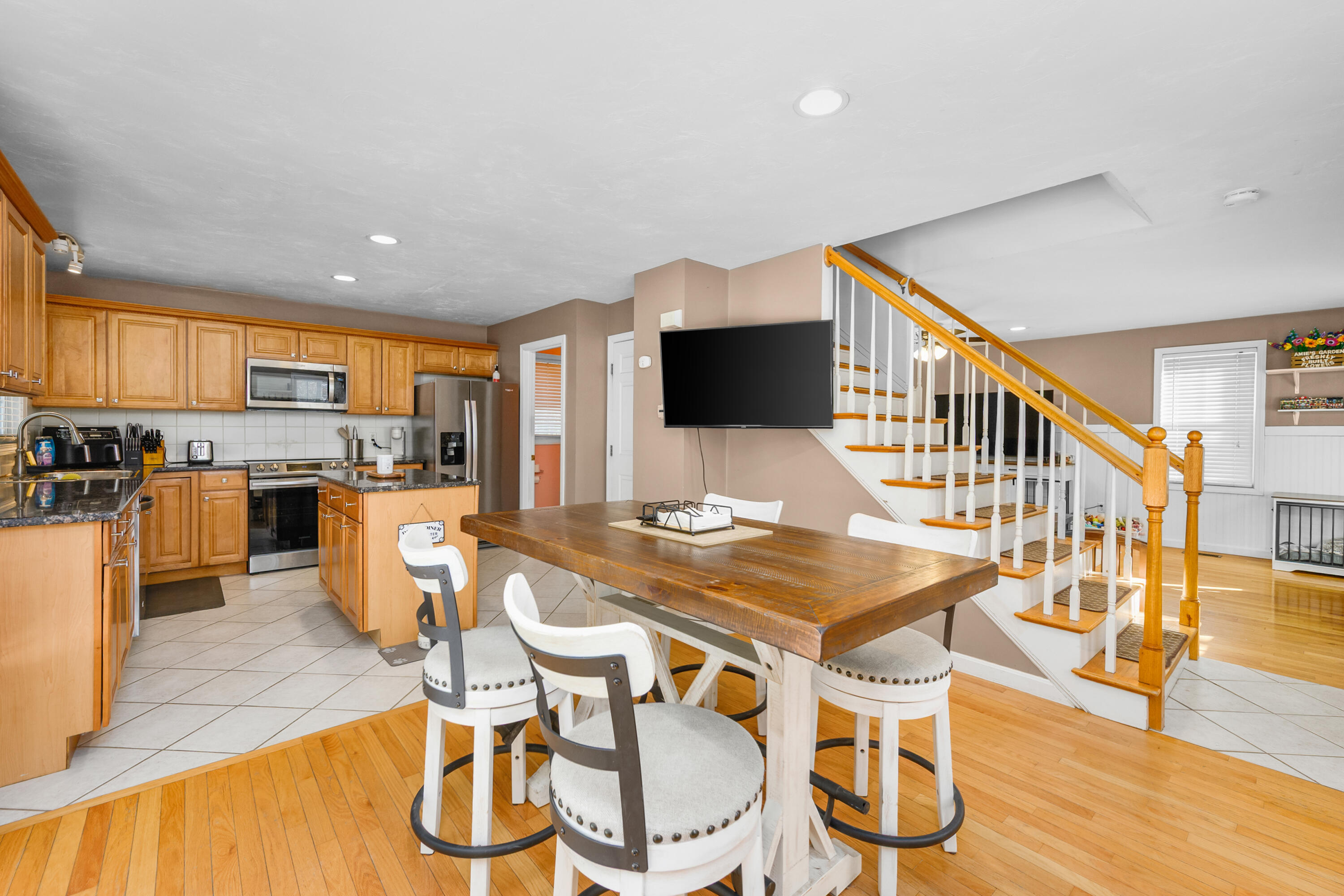 173 Main Street Mashpee MA 02649