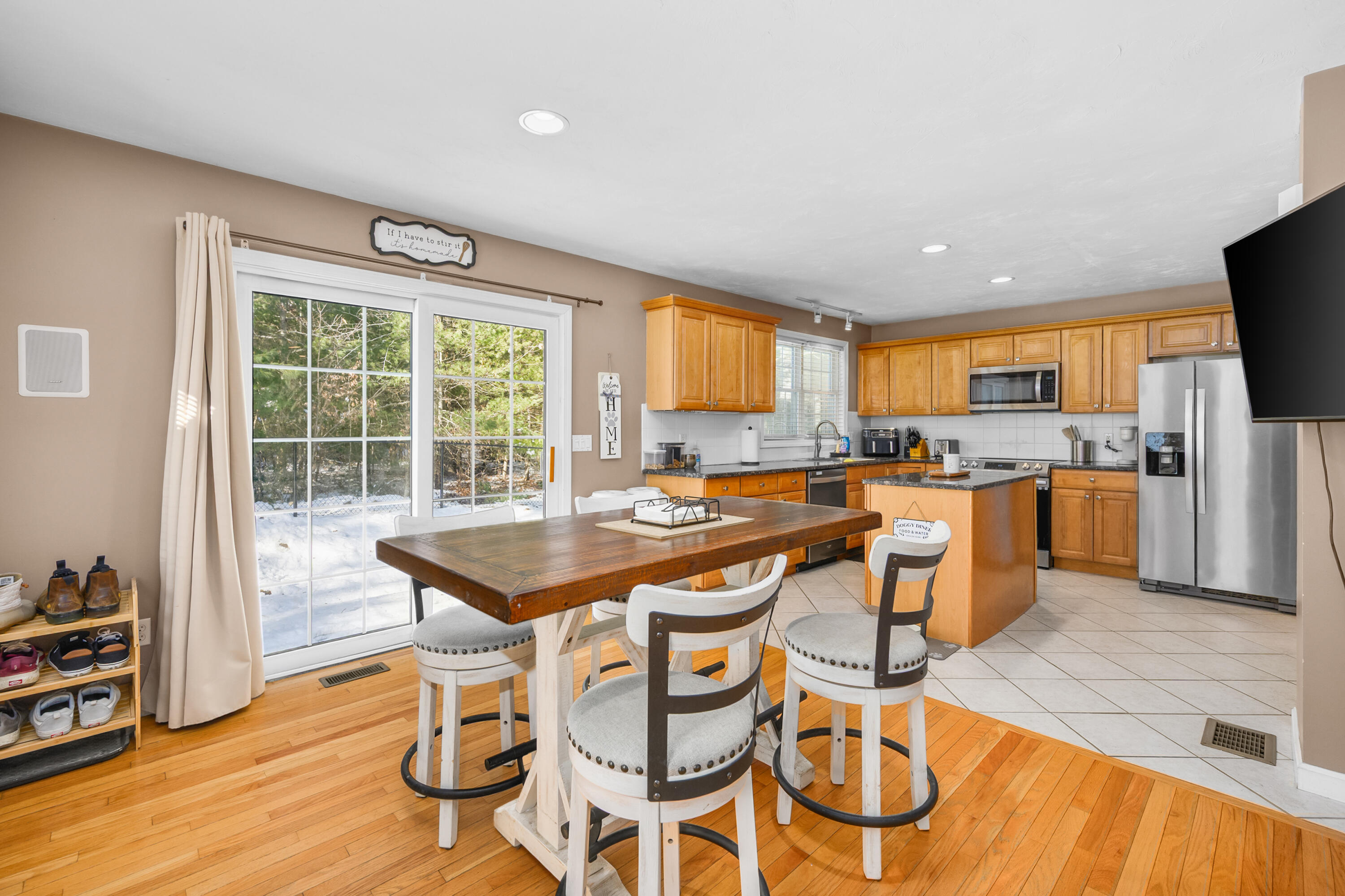 173 Main Street Mashpee MA 02649