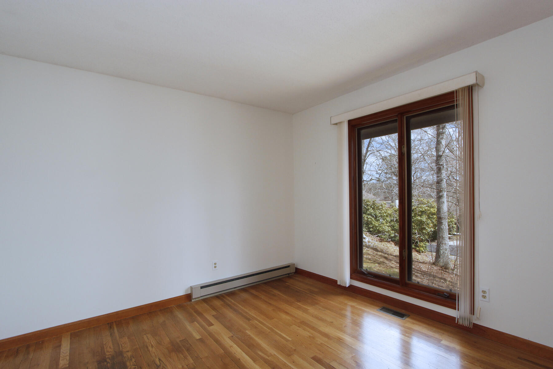 60 Redwood Circle Mashpee MA 02649