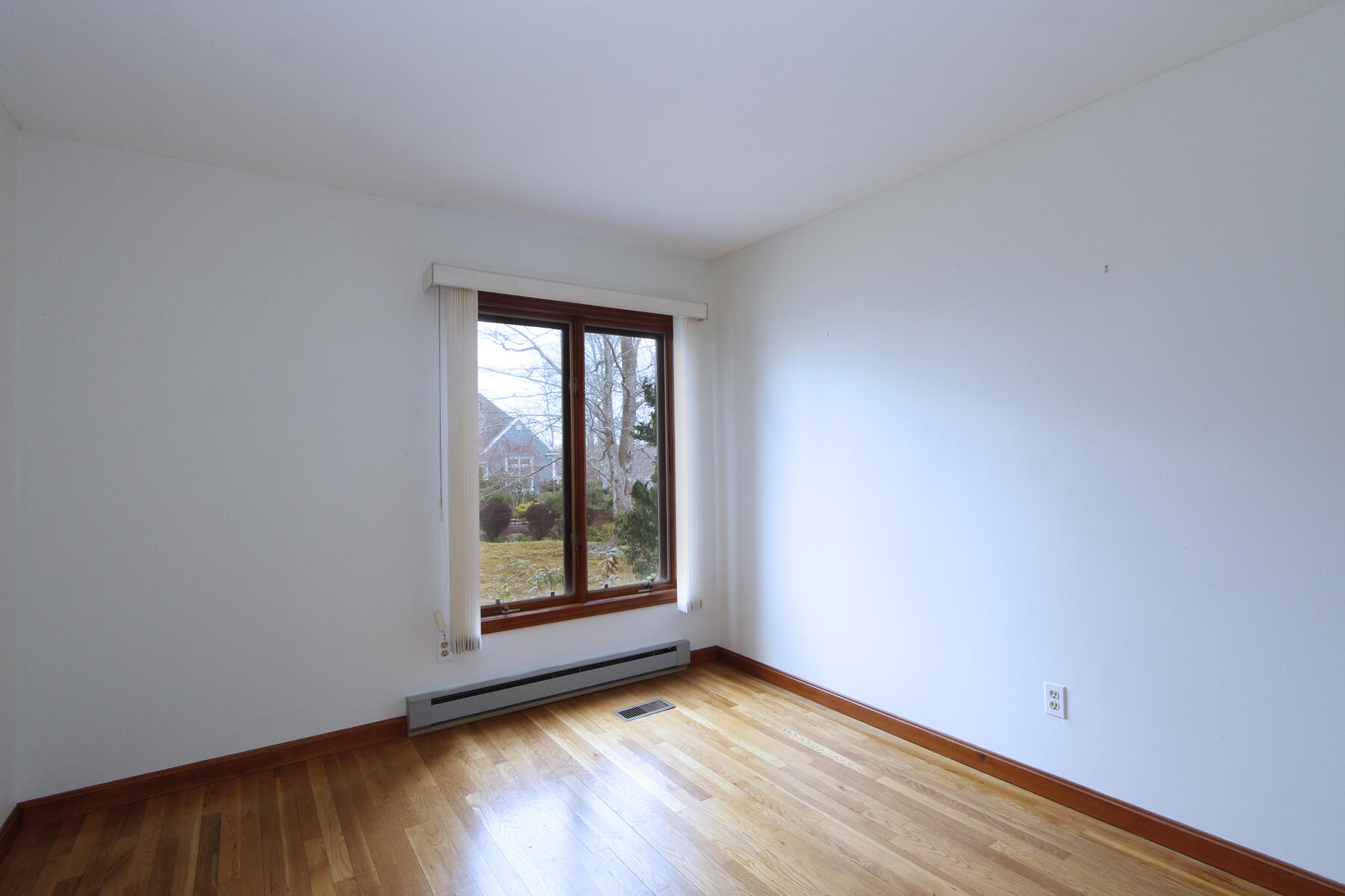 60 Redwood Circle Mashpee MA 02649