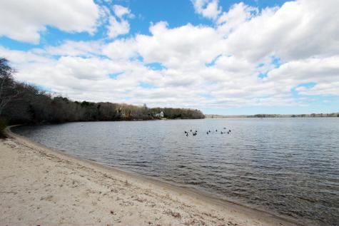 60 Redwood Circle Mashpee MA 02649