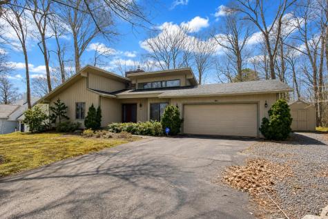60 Redwood Circle Mashpee MA 02649