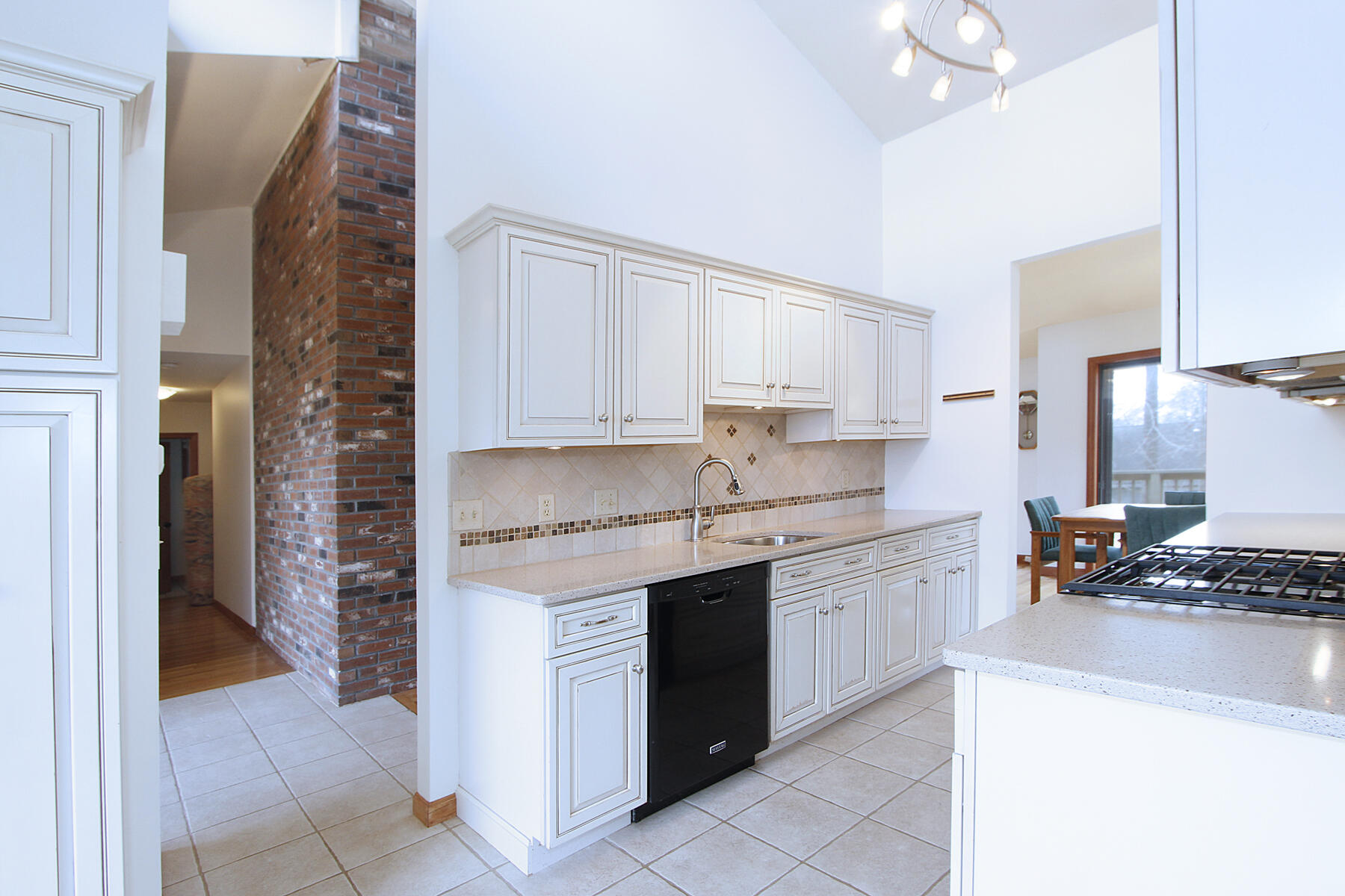 60 Redwood Circle Mashpee MA 02649