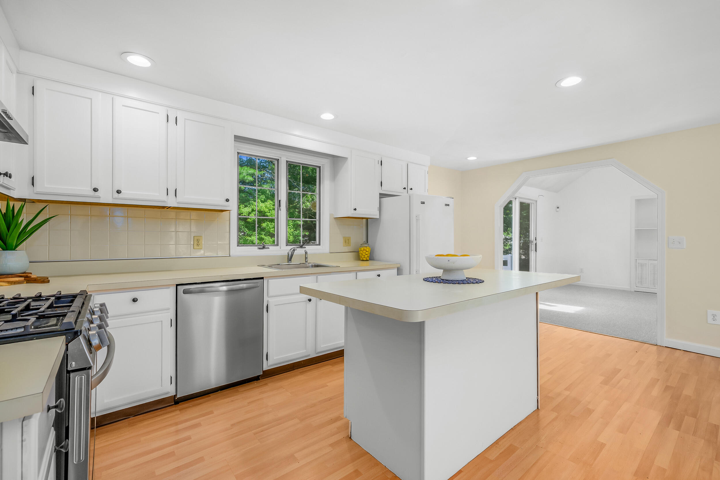 295 Westwind Circle Osterville MA 02655