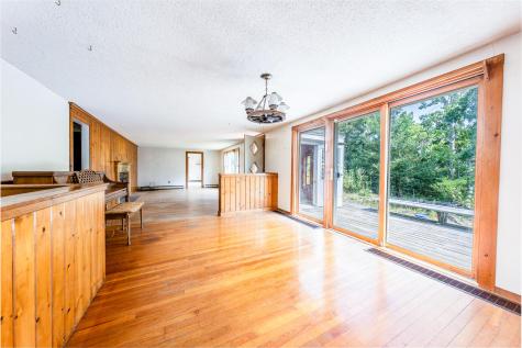 206 Route 6 Truro MA 02666