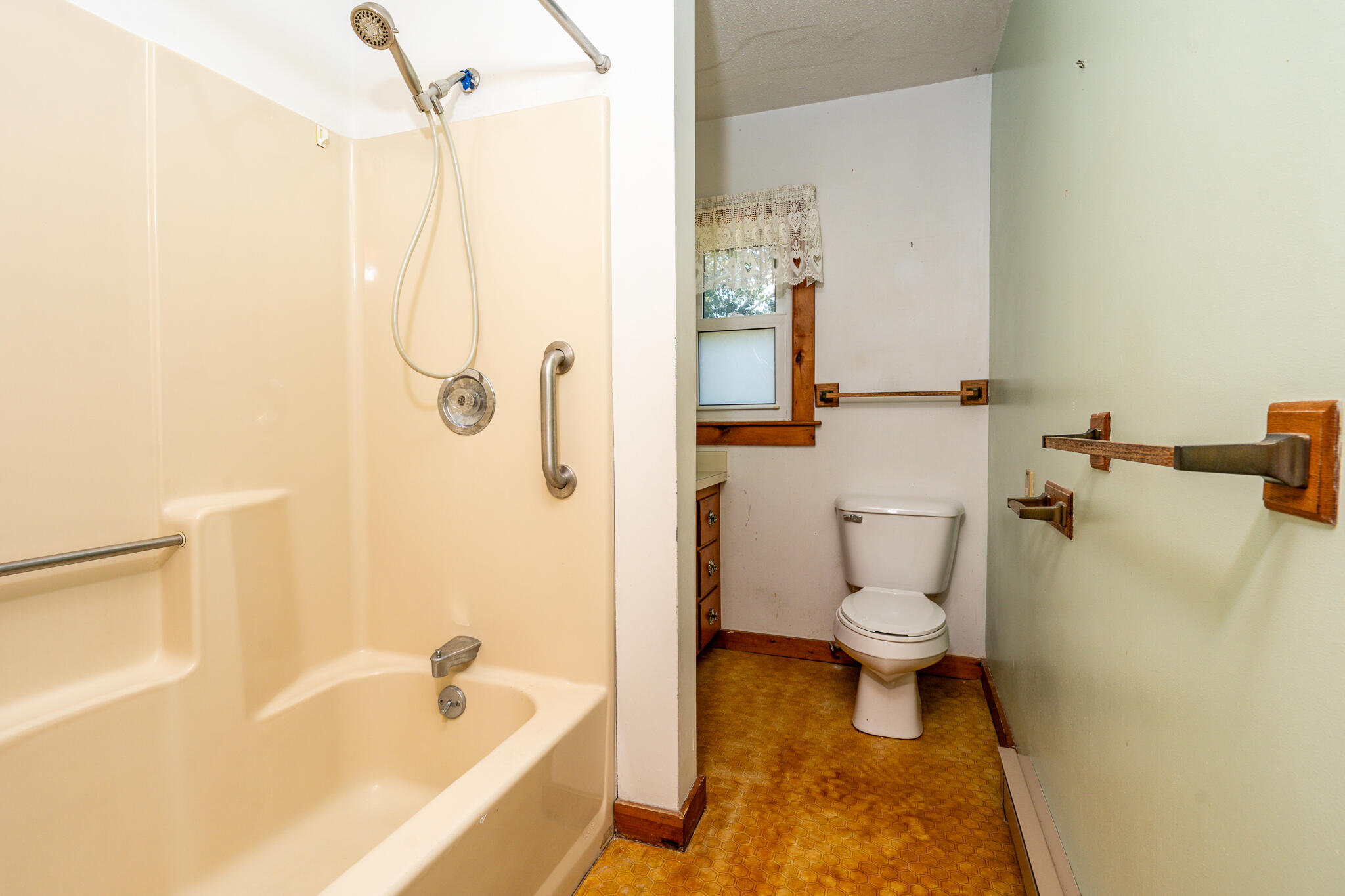 206 Route 6 Truro MA 02666