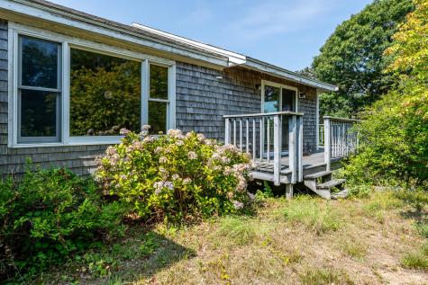 206 Route 6 Truro MA 02666