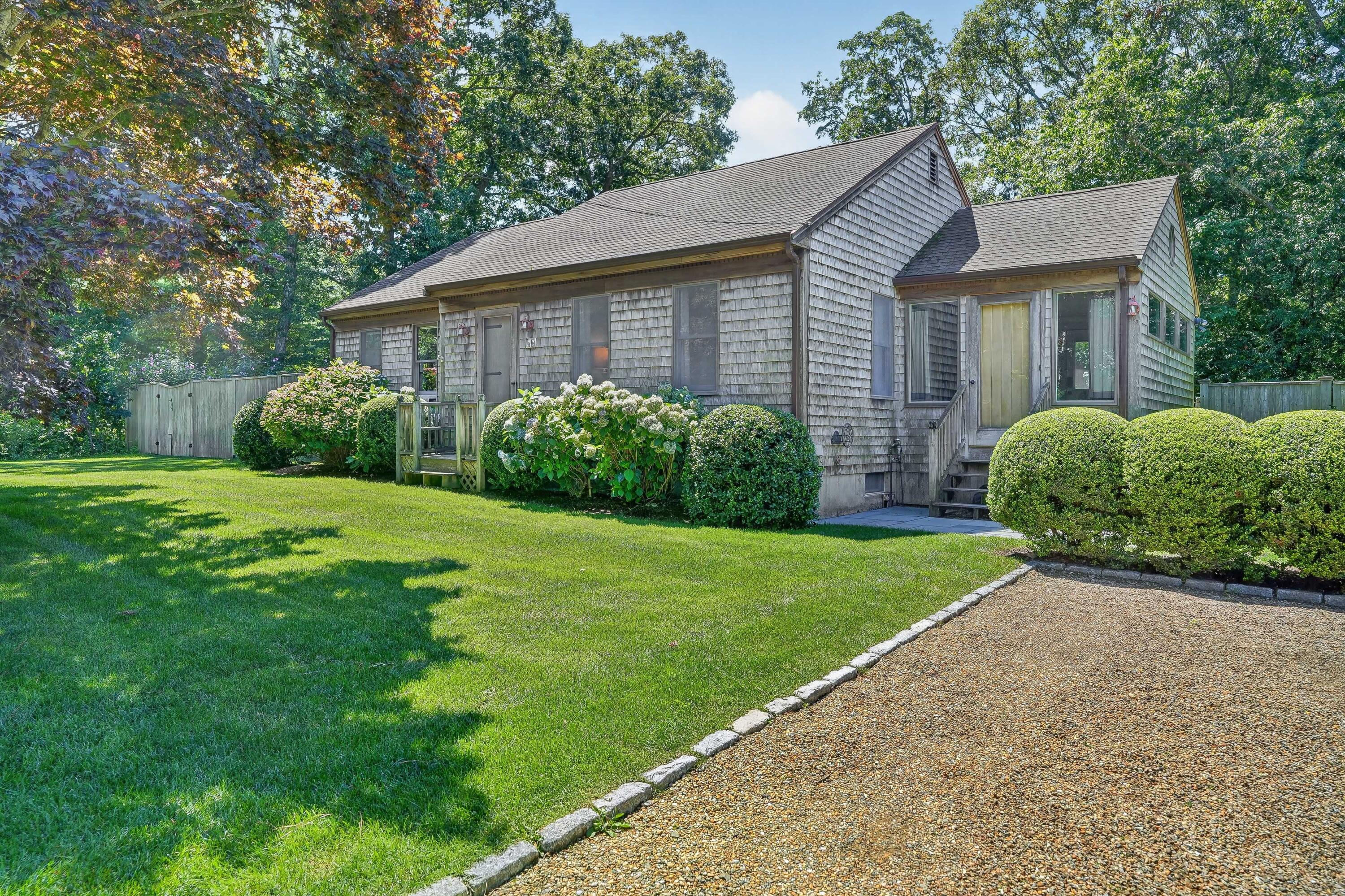 66 Hudson Avenue Oak Bluffs MA 02557