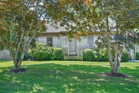 66 Hudson Avenue Oak Bluffs MA 02557