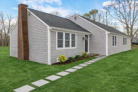 3 Bristol Avenue Barnstable MA 02601
