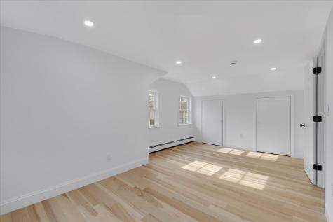 3 Bristol Avenue Barnstable MA 02601