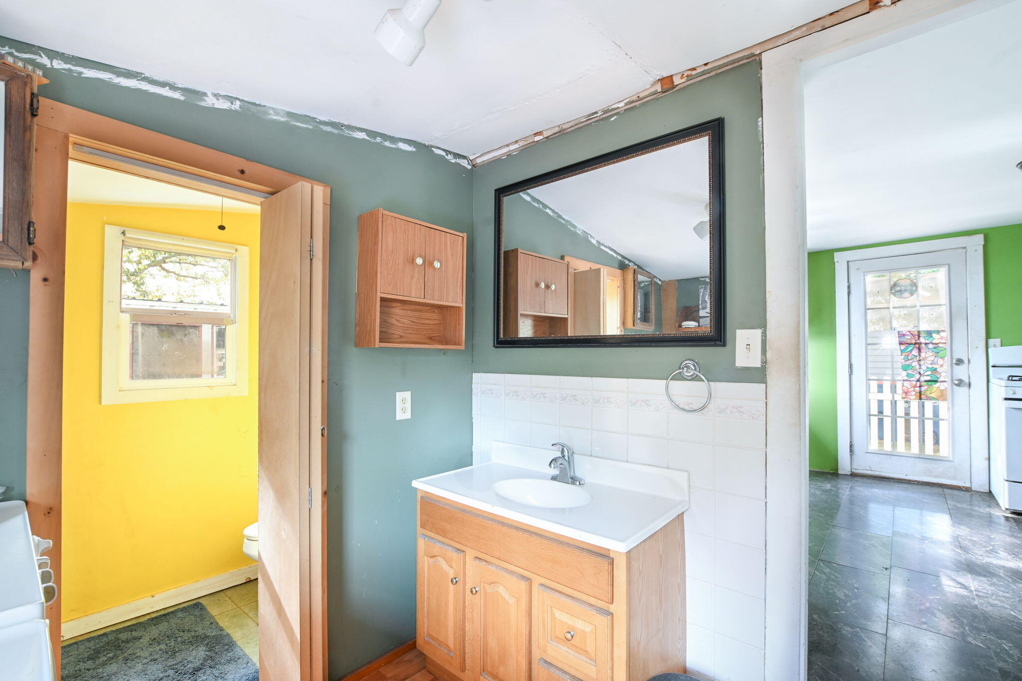 8 Weston Avenue Wareham MA 02571