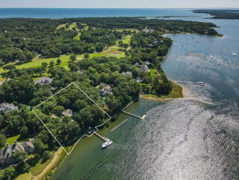 200 N Bay Road Osterville MA 02655