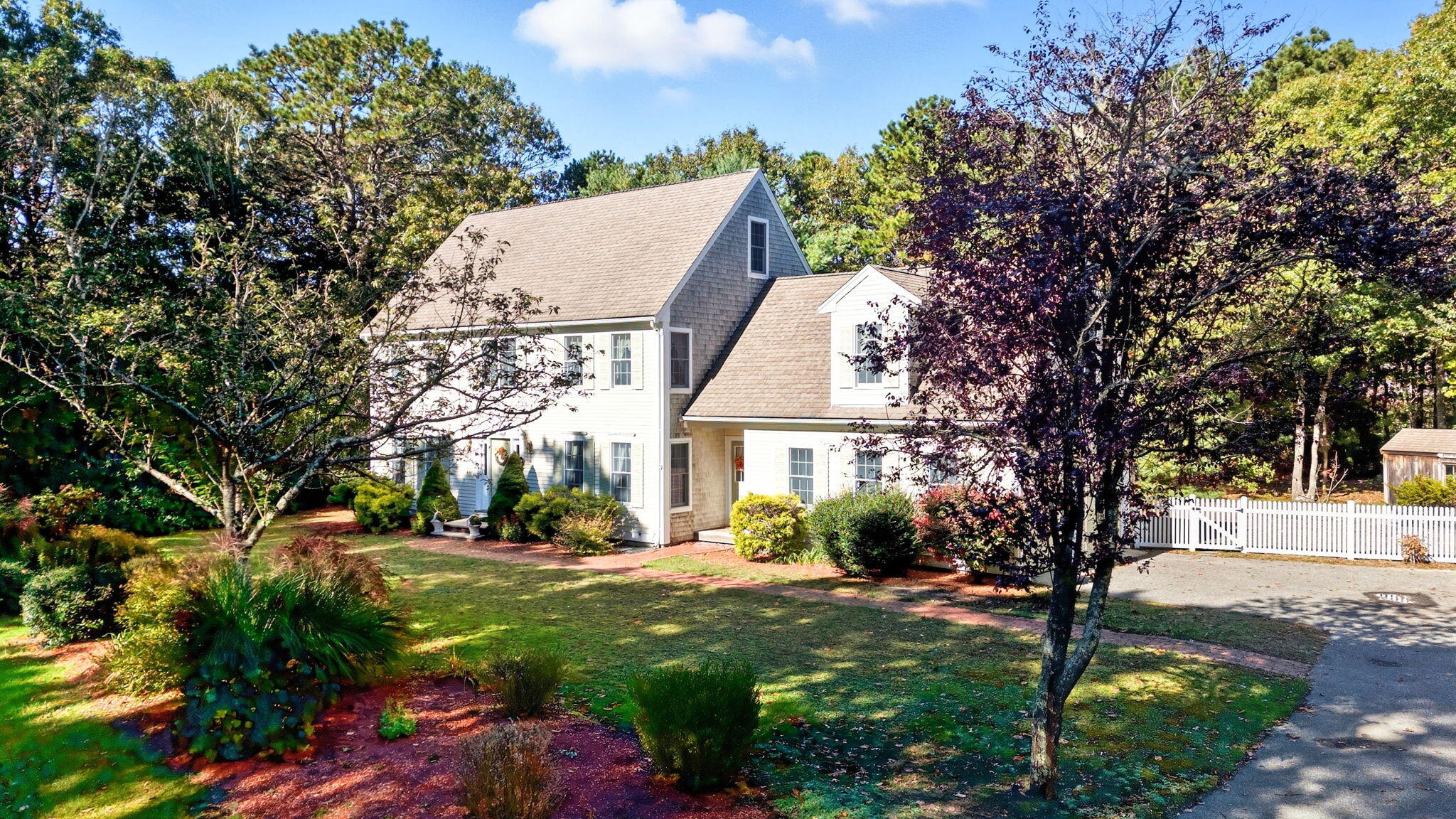 16 Cedar Street Mashpee MA 02649