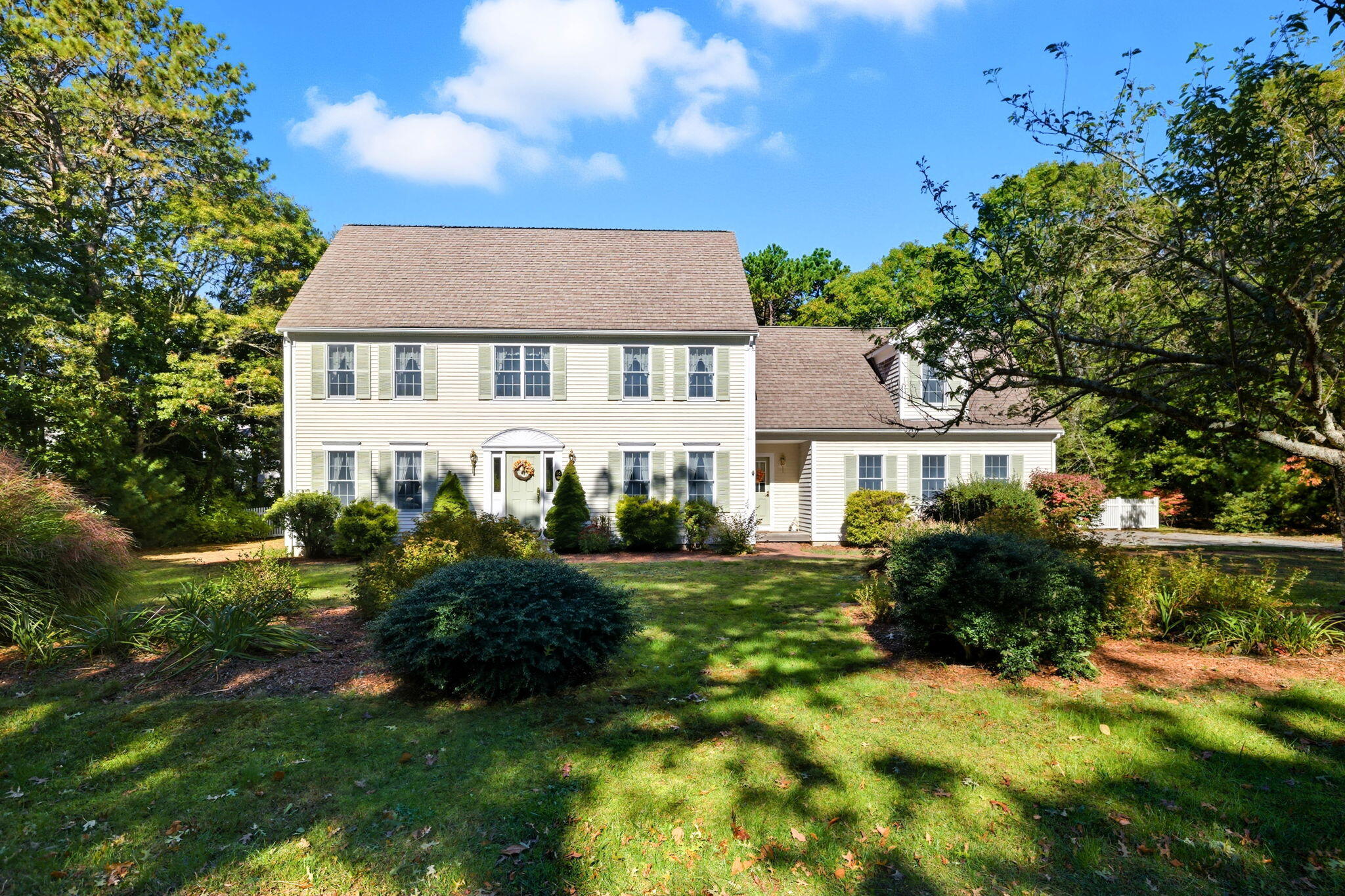 16 Cedar Street Mashpee MA 02649