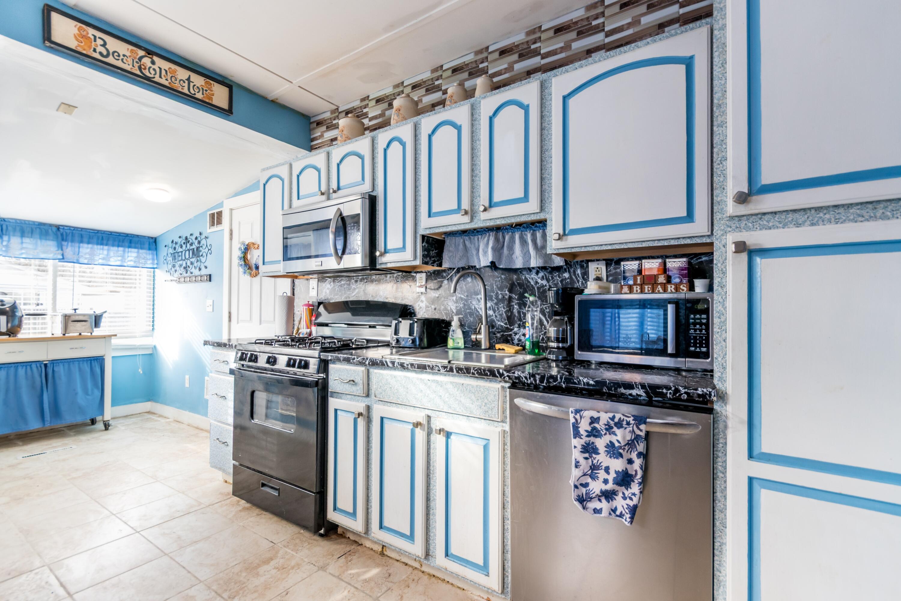 21 Bayview Street Wareham MA 02571