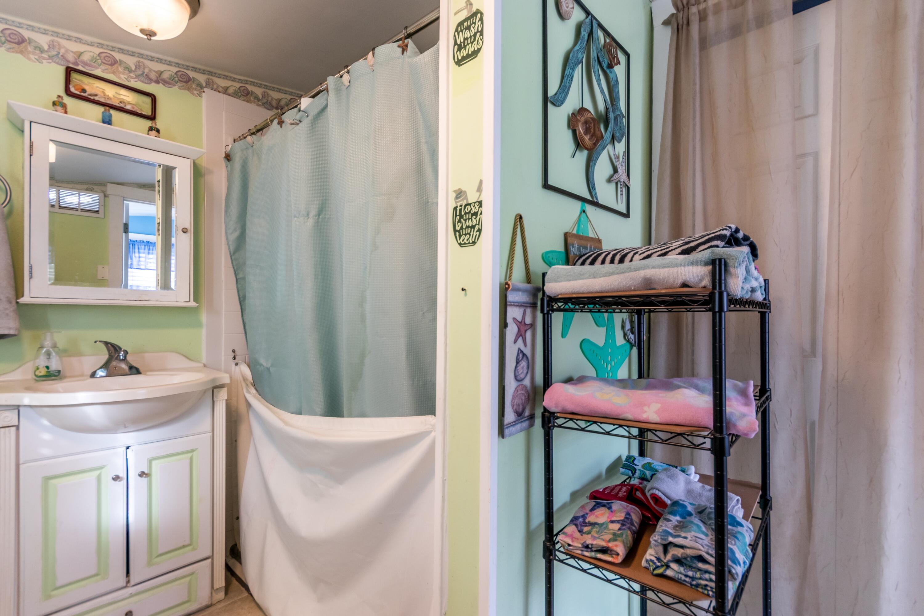 21 Bayview Street Wareham MA 02571