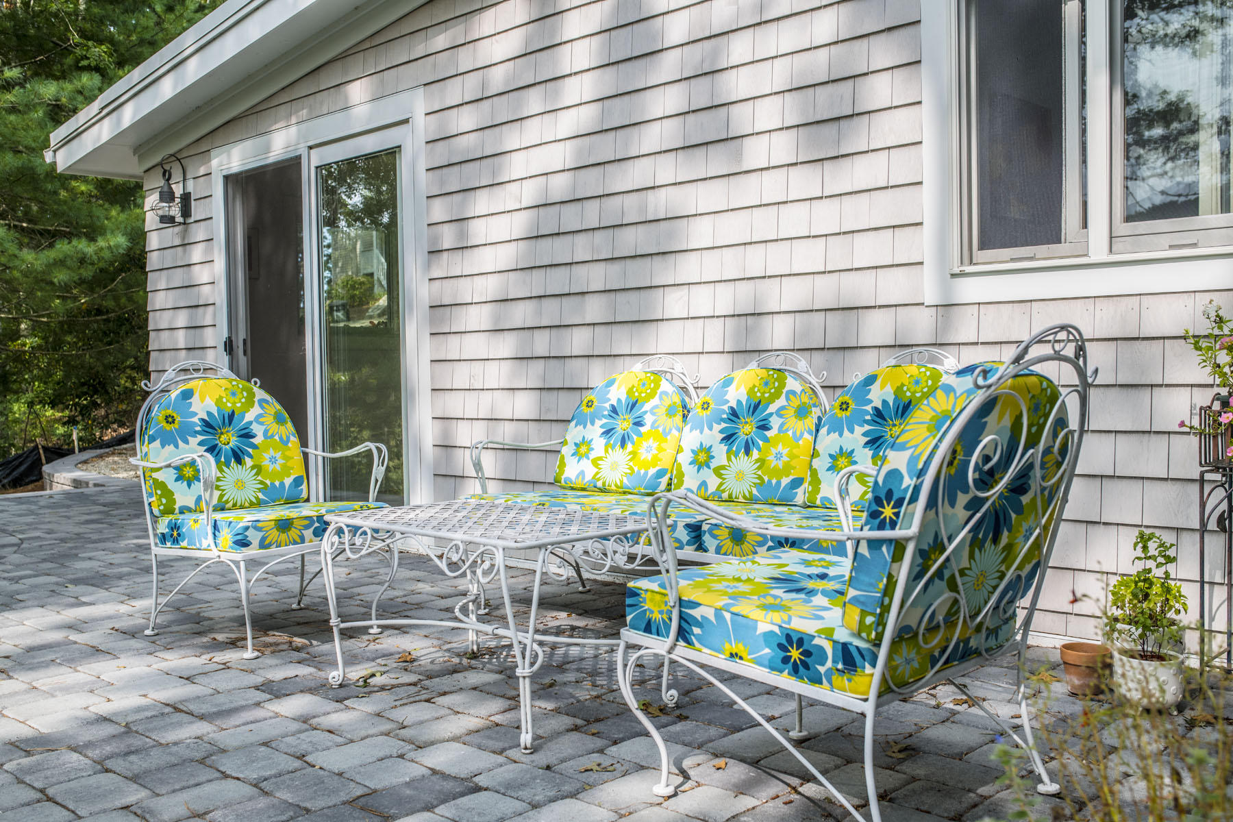 39 Little Neck Lane Mashpee MA 02649