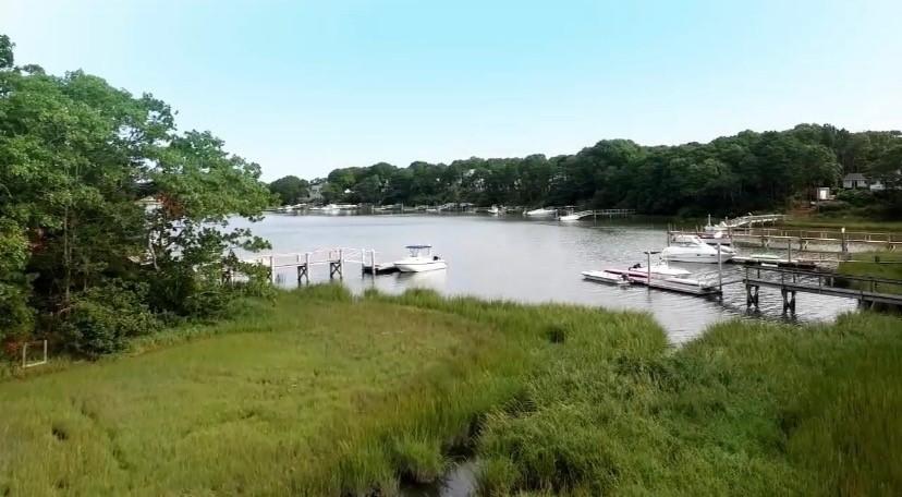 39 Little Neck Lane Mashpee MA 02649