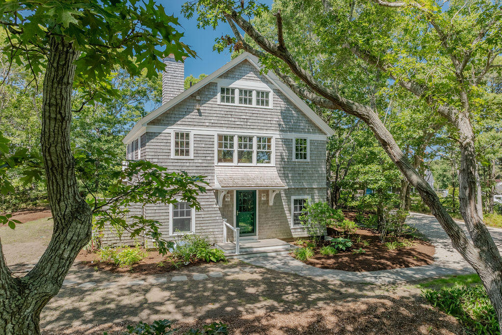 30 Ring Road Wellfleet MA 02667