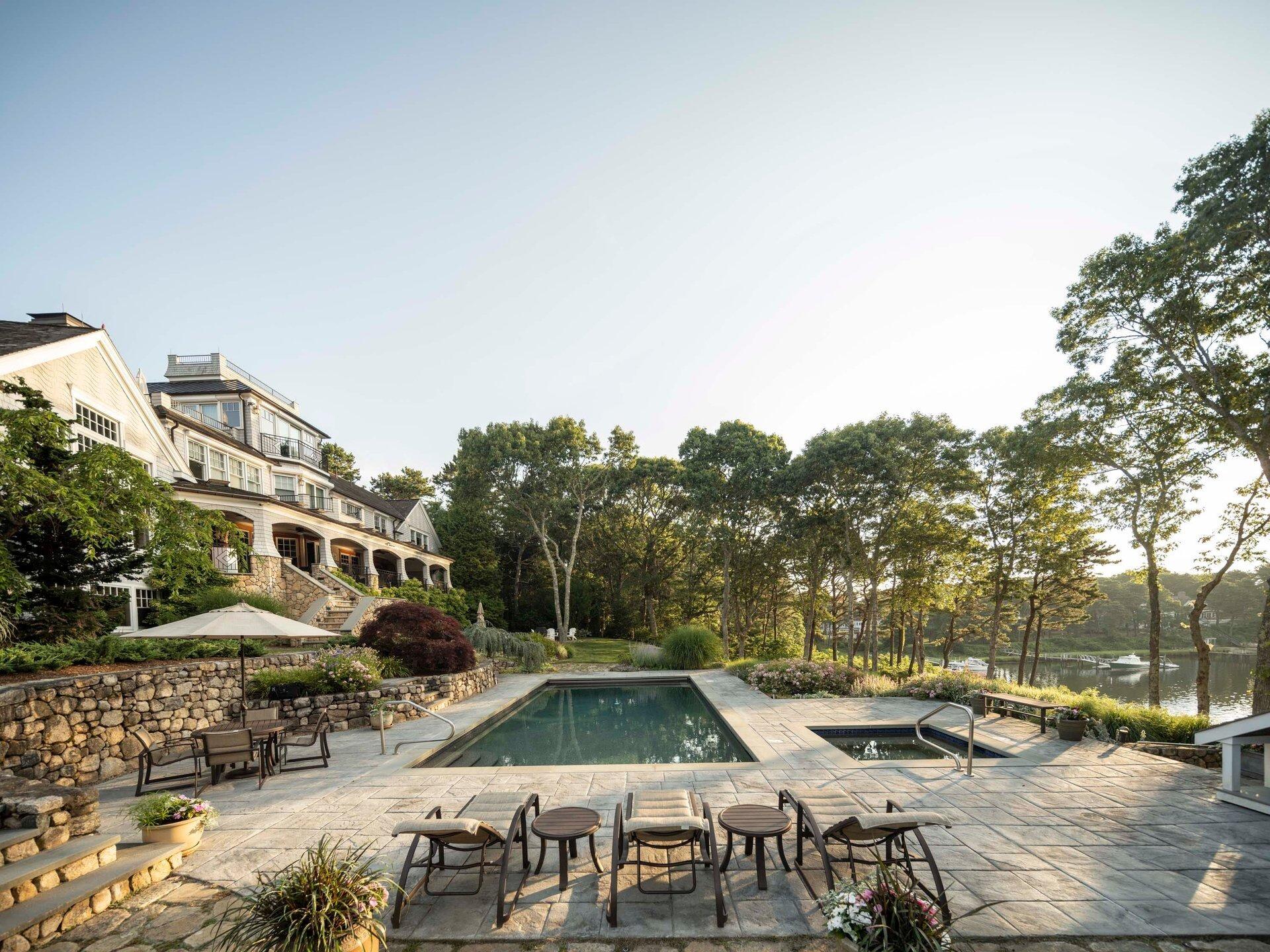 835 Old Post Road Barnstable MA 02635