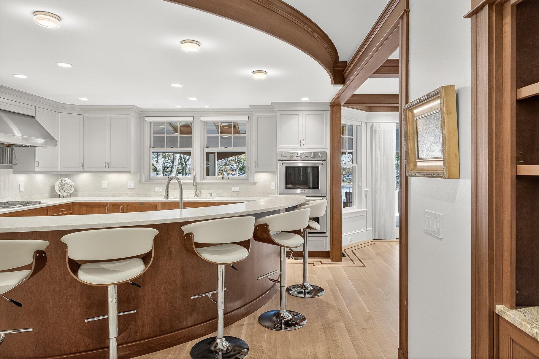 835 Old Post Road Barnstable MA 02635