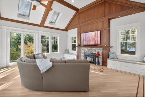 835 Old Post Road Barnstable MA 02635