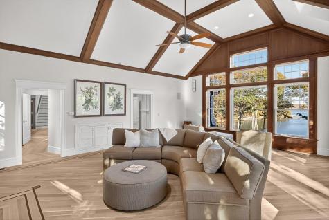 835 Old Post Road Barnstable MA 02635