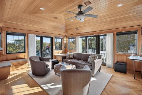 835 Old Post Road Barnstable MA 02635