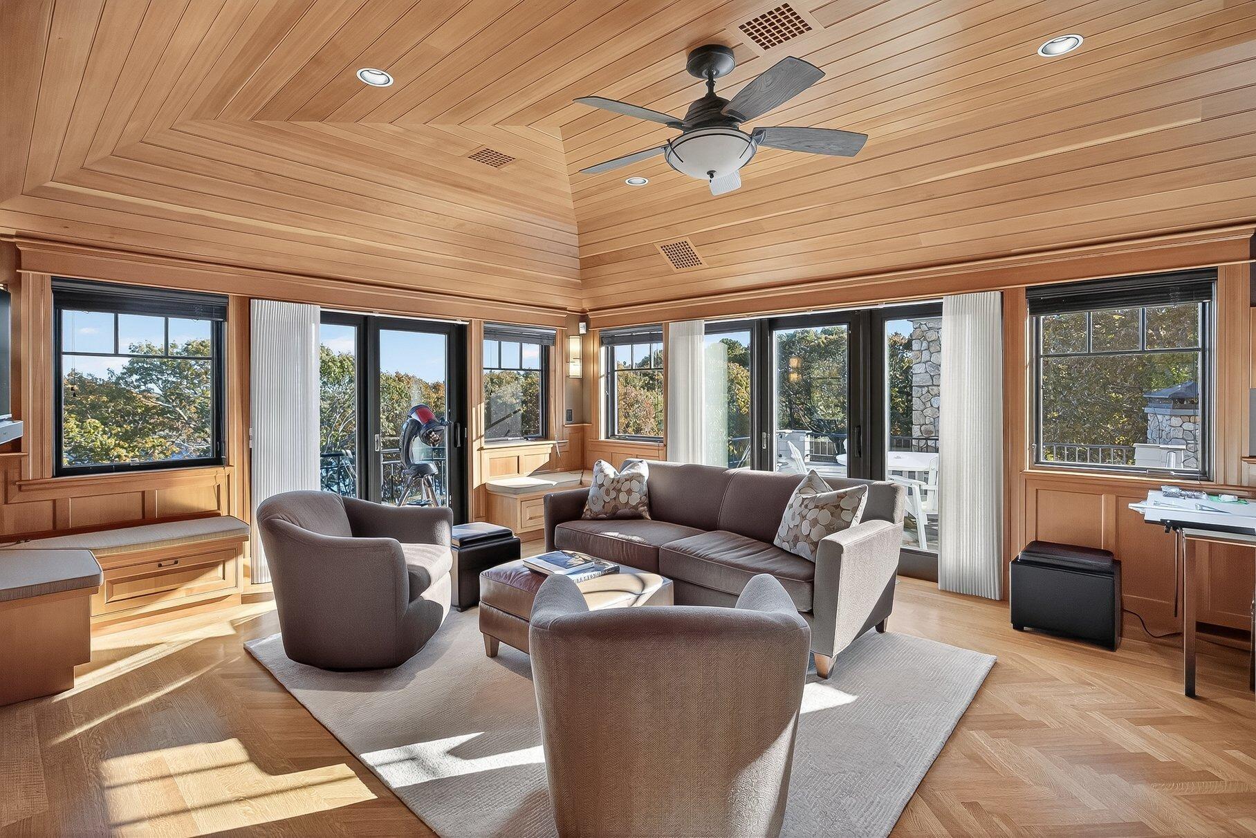 835 Old Post Road Barnstable MA 02635