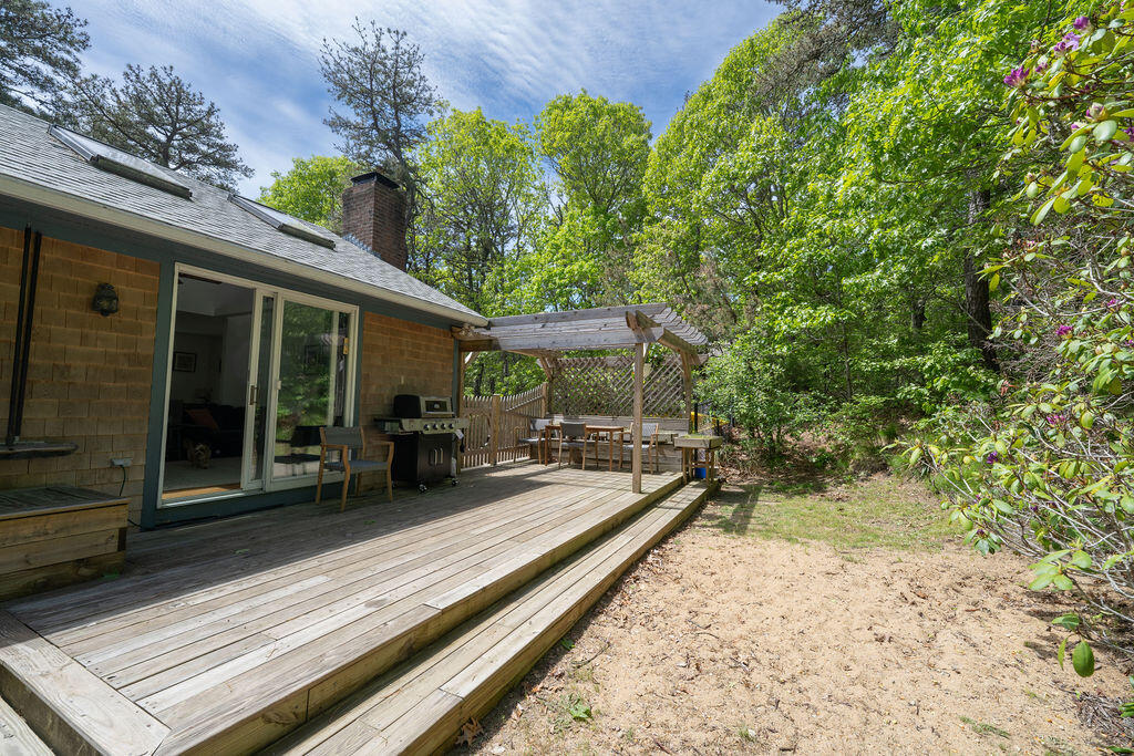 5 Fishermans Road Truro MA 02666
