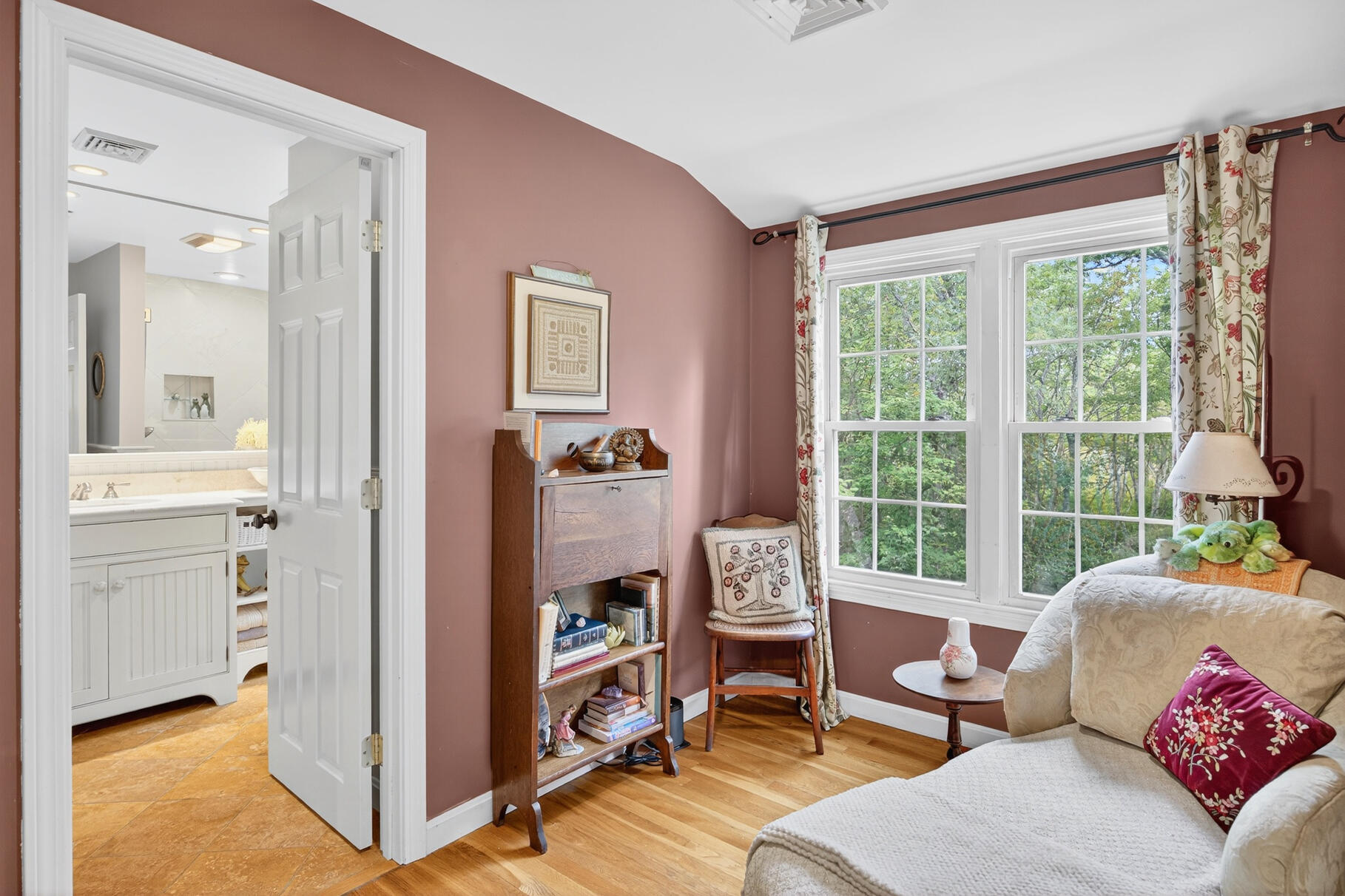 8 Rowley Lane Yarmouth MA 02675