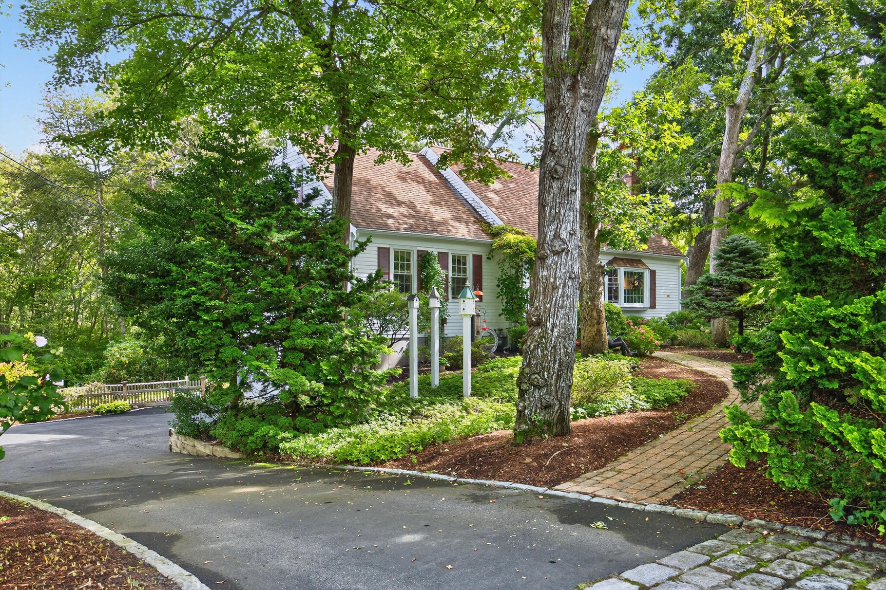 8 Rowley Lane Yarmouth MA 02675