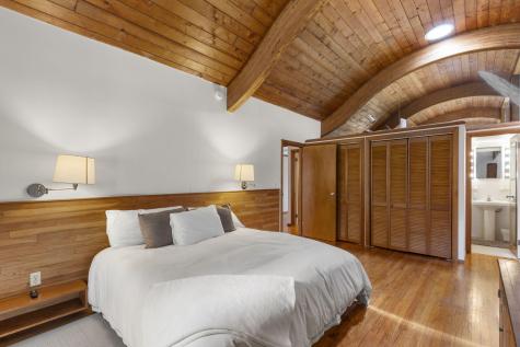 195 King Phillip Road Wellfleet MA 02667