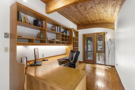 195 King Phillip Road Wellfleet MA 02667