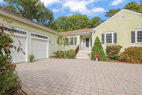 320 Quinaquisset Avenue Mashpee MA 02649
