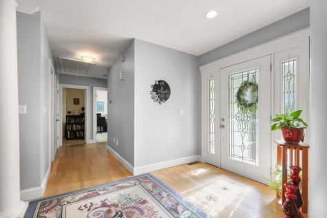 320 Quinaquisset Avenue Mashpee MA 02649