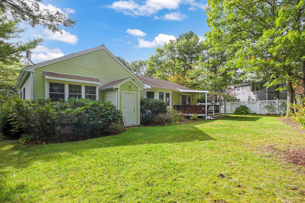 320 Quinaquisset Avenue Mashpee MA 02649