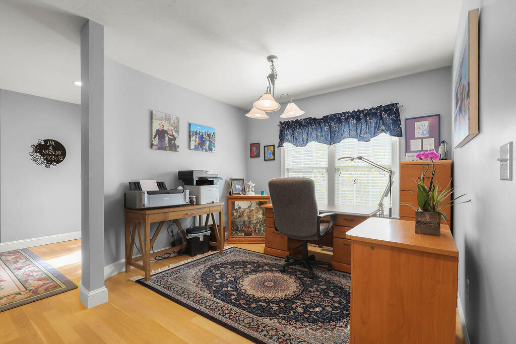 320 Quinaquisset Avenue Mashpee MA 02649