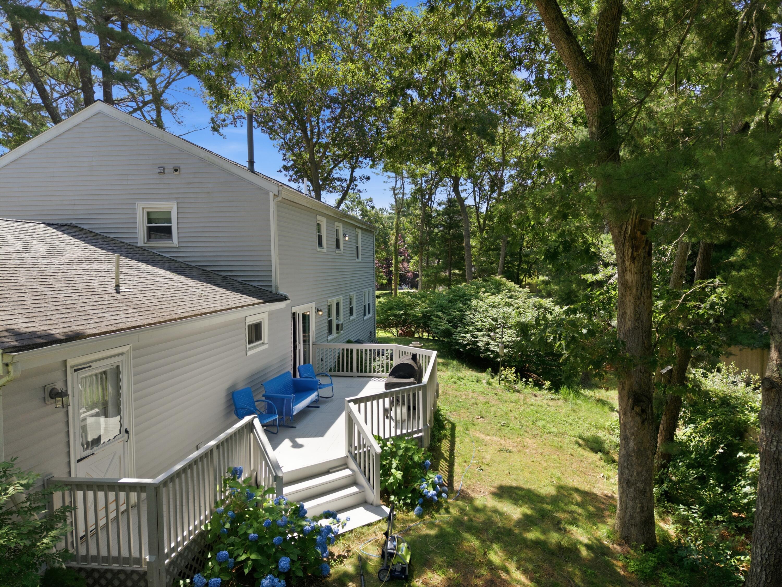 10 Roberta Drive Onset MA 02558