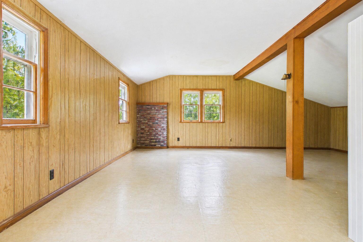 243 Old County Road East Sandwich MA 02537