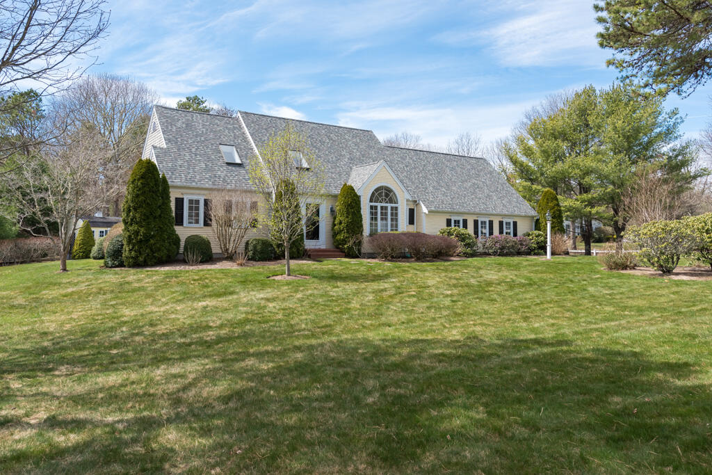 140 Flume Avenue Barnstable MA 02648