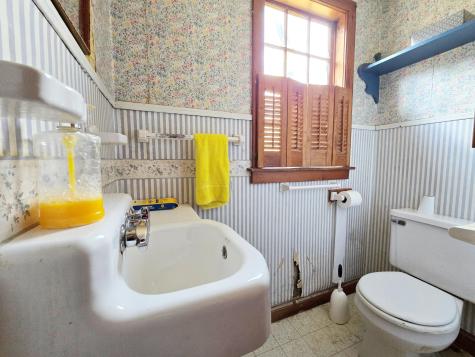 6 Penny Lane Orleans MA 02653