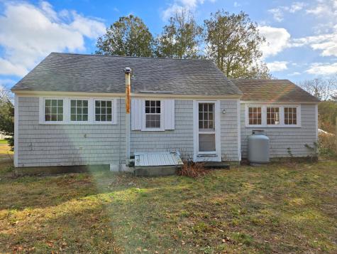 6 Penny Lane Orleans MA 02653