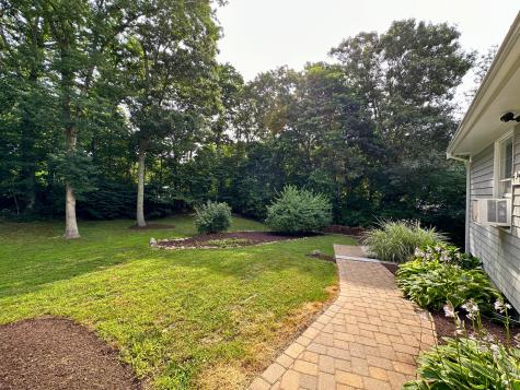 15 Surrey Lane Sandwich MA 02563