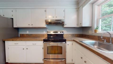 15 Surrey Lane Sandwich MA 02563