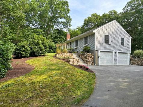 15 Surrey Lane Sandwich MA 02563